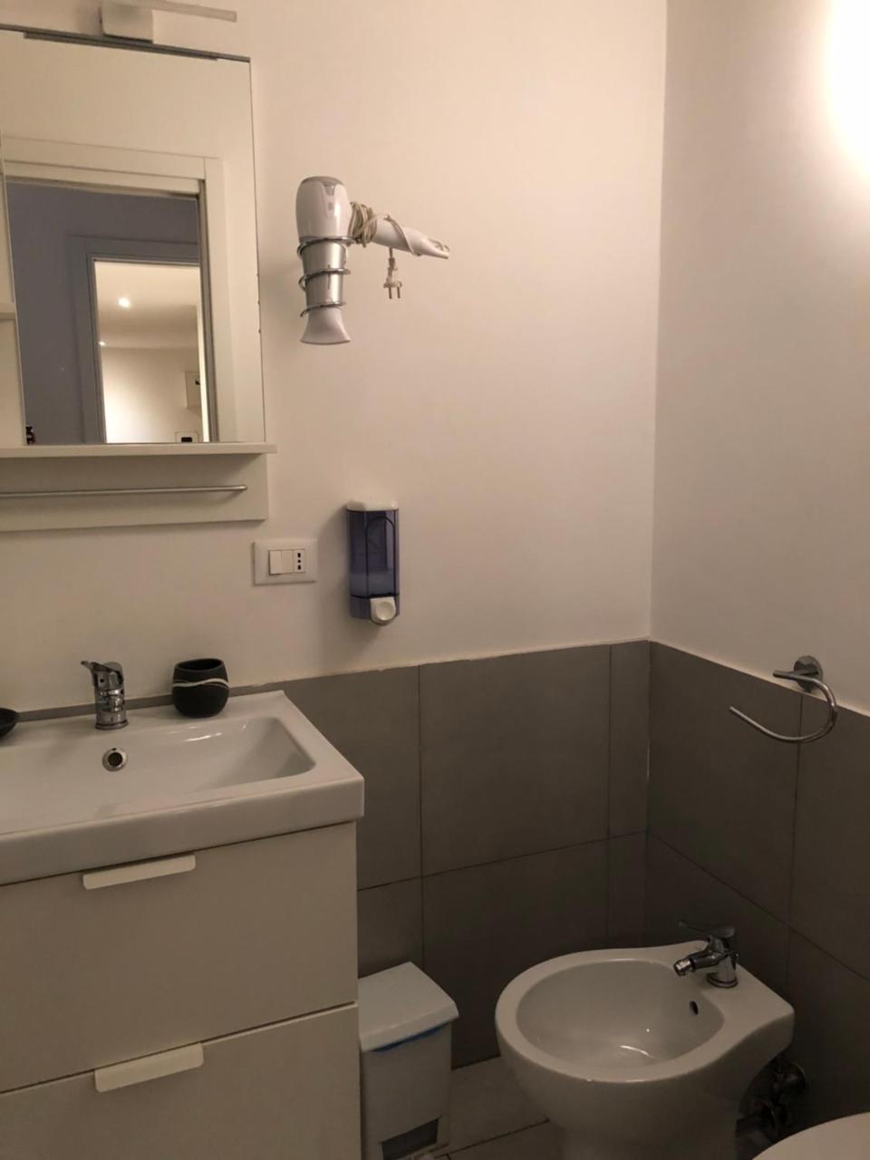 Residenza Giulia Al Colosseo Roma Ngoại thất bức ảnh