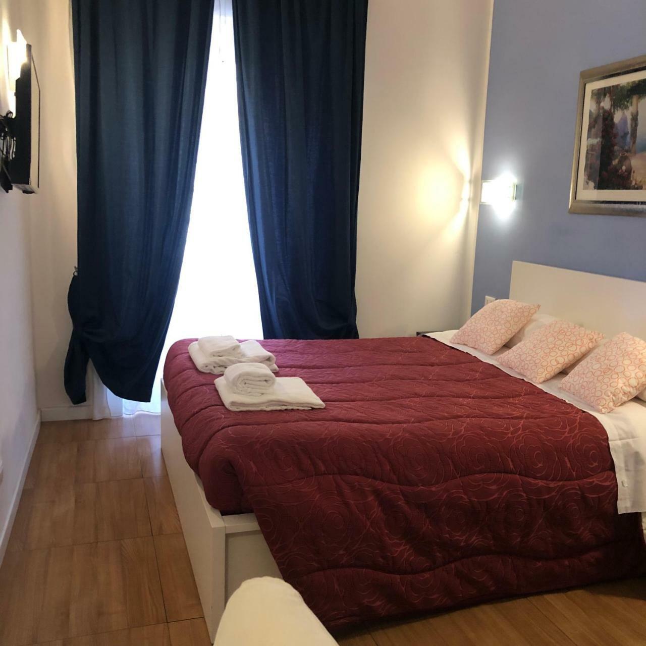 Residenza Giulia Al Colosseo Roma Ngoại thất bức ảnh