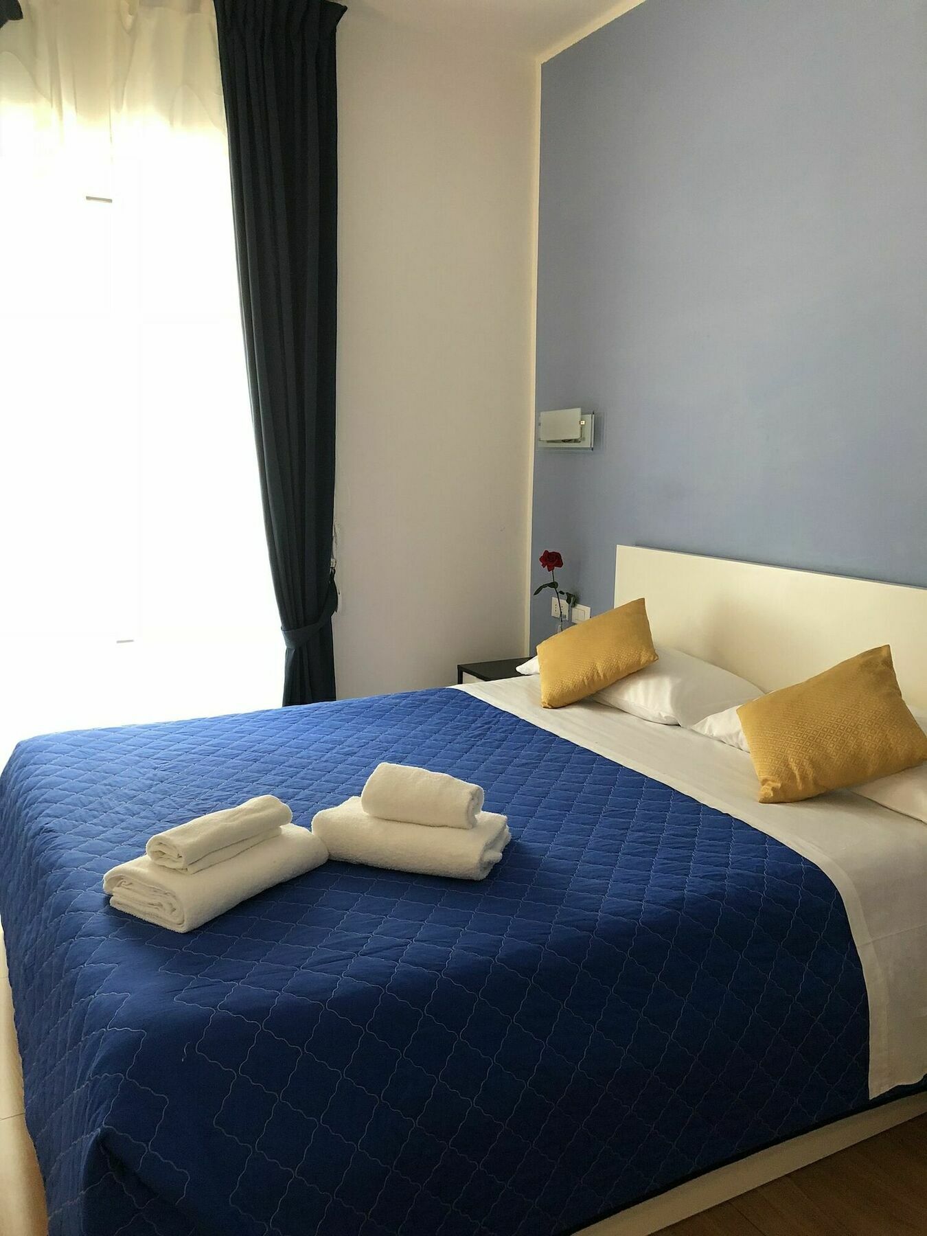 Residenza Giulia Al Colosseo Roma Ngoại thất bức ảnh